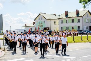 Rolnicy i mieszkańcy Gminy Łoniów świętowali zakończanie żniw