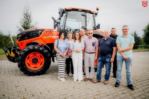 Nowy traktor dla Gminy Łoniów