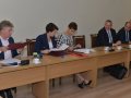 Uczestnicy-spotkania-podpisuja-porozumiernie-1024x683-990Q85