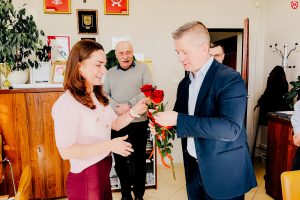 Życzenia i kwiaty z okazji nadchodzącego Dnia Kobiet