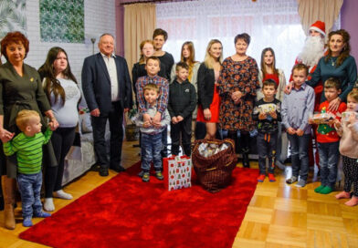 Z wizytą w Centrum Administracyjnym Domów dla Dzieci i Młodzieży w Łoniowie